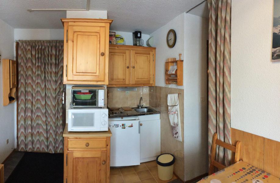 Alquiler al esquí Apartamento cabina para 4 personas (C104) - Résidence Plein Soleil - La Toussuire - Kitchenette