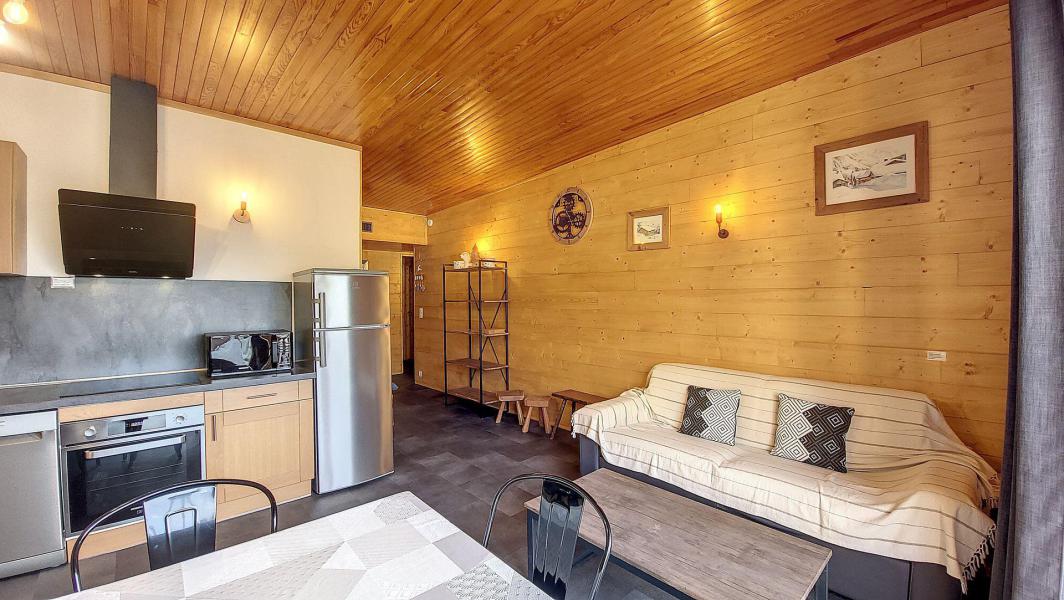 Ski verhuur Appartement 4 kamers 6 personen (107) - Résidence Toussuire - La Toussuire - Woonkamer