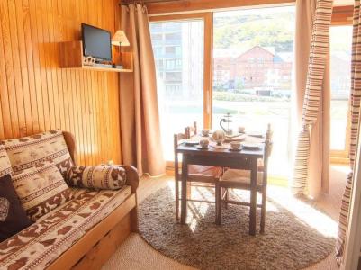 Rent in ski resort 1 room apartment 4 people (1) - Bellard - La Toussuire - Living room