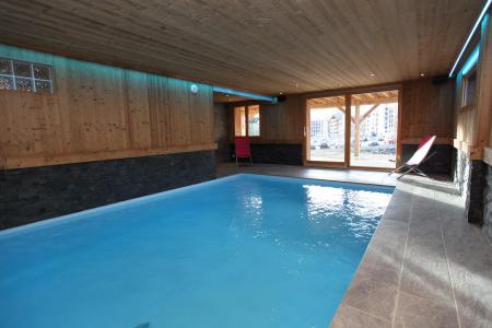 Rent in ski resort 6 room duplex chalet 14 people - Chalet le Cocoon - La Toussuire - Swimming pool