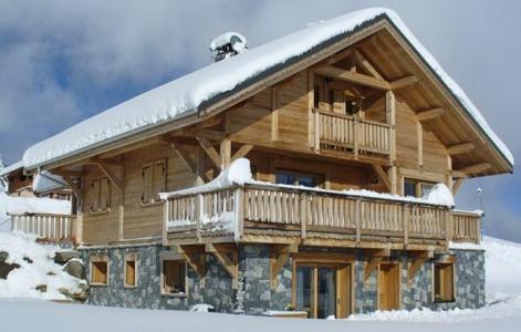 Аренда на лыжном курорте Chalet le Reflet des Aiguilles - La Toussuire - зимой под открытым небом