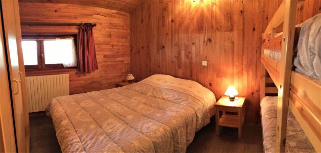 Аренда на лыжном курорте Апартаменты 2 комнат с мезонином 6 чел. (2) - Chalet Le Rocail - La Toussuire - Комната