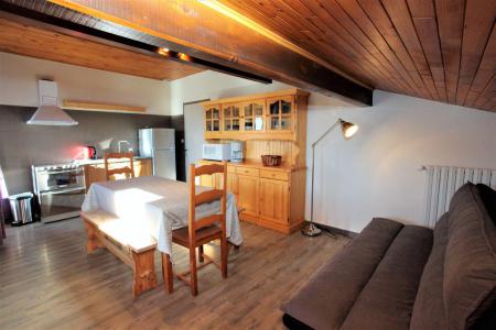 Аренда на лыжном курорте Апартаменты 3 комнат 6 чел. - Chalet les Embrunes - La Toussuire - Стол