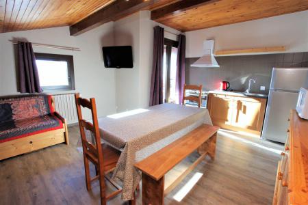 Ski verhuur Appartement 3 kamers 6 personen - Chalet les Embrunes - La Toussuire - Tafel