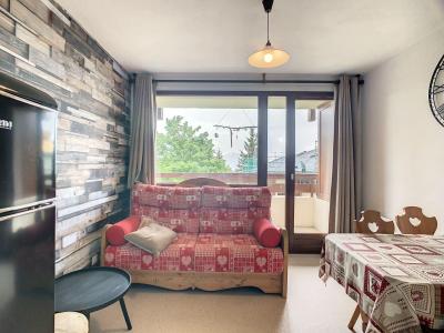 Rent in ski resort 2 room apartment sleeping corner 4 people (A7) - La Résidence les Bergers - La Toussuire