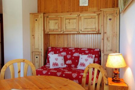 Rent in ski resort Studio sleeping corner 4 people (559) - La Résidence les Ravières - La Toussuire - Living room