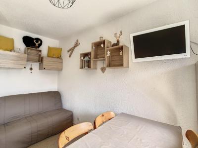 Rent in ski resort Studio sleeping corner 4 people (B143) - Résidence Champ-Pérouze - La Toussuire
