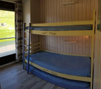 Rent in ski resort 2 room apartment sleeping corner 5 people (287) - Résidence Chaput - La Toussuire - Bedroom