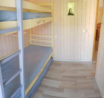 Rent in ski resort 2 room apartment sleeping corner 5 people (287) - Résidence Chaput - La Toussuire - Bedroom