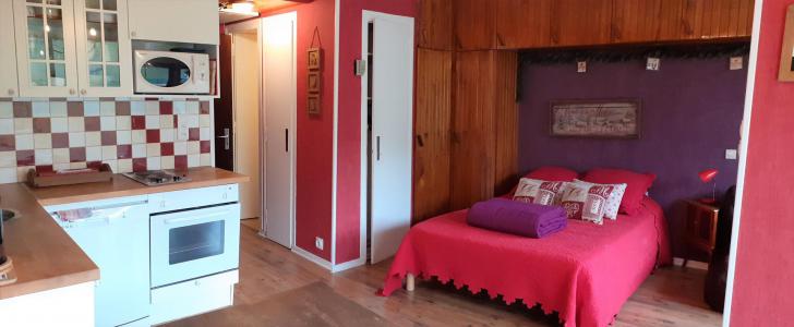 Rent in ski resort Studio sleeping corner 4 people (145) - Résidence Chaput - La Toussuire - Living room