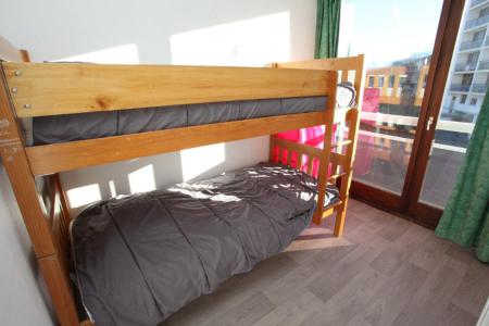 Rent in ski resort Studio sleeping corner 4 people (B142) - Résidence Étendard - La Toussuire - Bunk beds