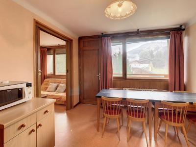 Ski verhuur Appartement 3 kamers 7 personen (21) - Résidence Gentiana - La Toussuire - Woonkamer