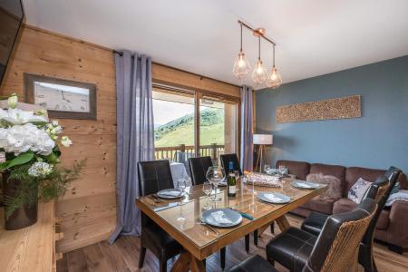 Ski verhuur Appartement 3 kamers 6 personen (RC02D) - Résidence l'Odyssée - La Toussuire - Woonkamer