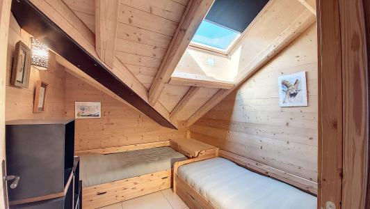 Ski verhuur Appartement 4 kamers 9 personen (201E) - Résidence l'Odyssée - La Toussuire - Kamer