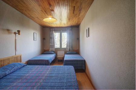 Rent in ski resort 4 room apartment 8 people (4) - Résidence la Lauzière - La Toussuire - Bedroom