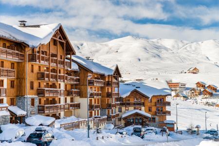 Ski verhuur Résidence Lagrange les Hauts de Comborcière - La Toussuire - Buiten winter