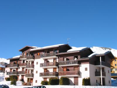 Ski verhuur Résidence le Plein-Soleil - La Toussuire - Buiten winter