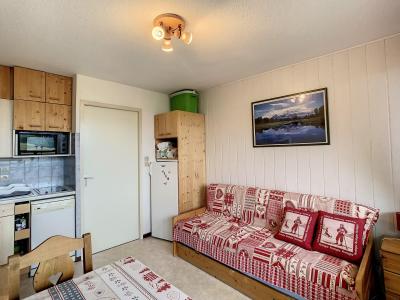 Rent in ski resort 2 room apartment 4 people - Résidence les Bergers - La Toussuire - Living room