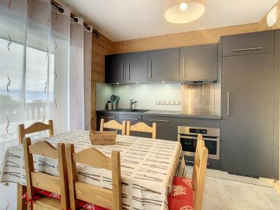 Ski verhuur Appartement 3 kamers 6 personen (303) - Résidence les Pierres Blanches - La Toussuire - Woonkamer