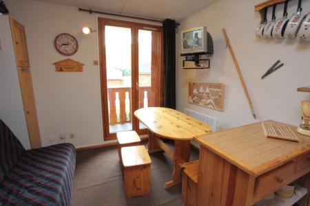 Ski verhuur Studio bergnis 3 personen (C103) - Résidence Plein Soleil - La Toussuire - Woonkamer