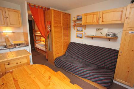 Skiverleih Studio Schlafnische 3 Personen (C103) - Résidence Plein Soleil - La Toussuire - Wohnzimmer