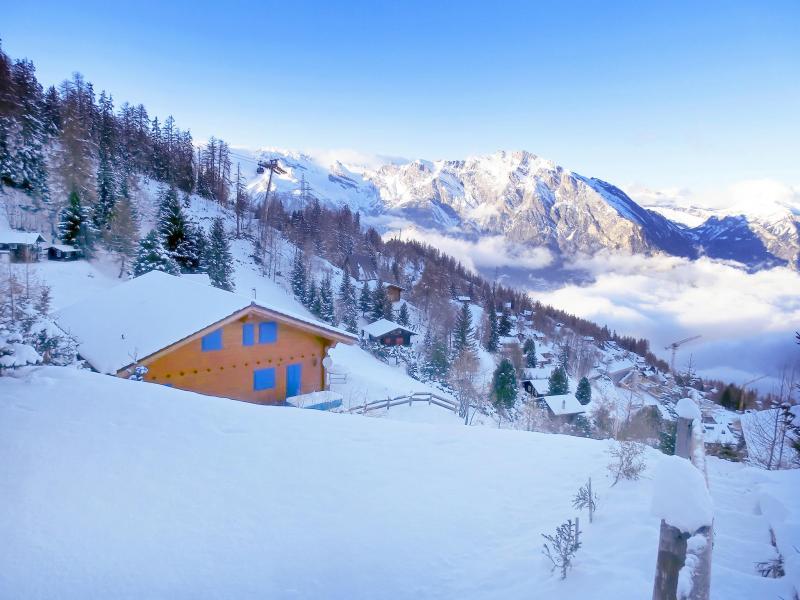 Location au ski Chalet Alpina P12 - La Tzoumaz - Extérieur hiver