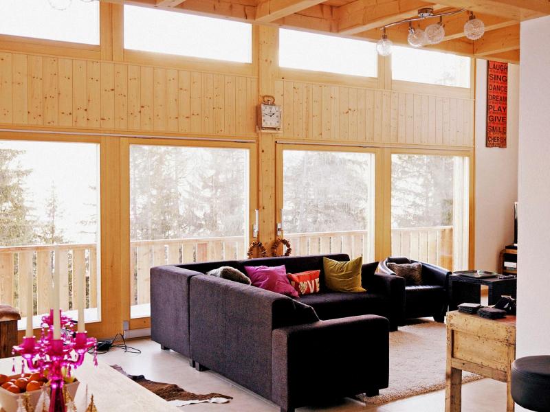 Rent in ski resort Chalet Chaud - La Tzoumaz - Living room