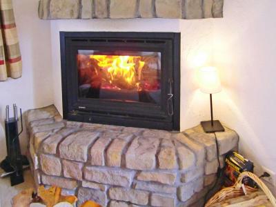 Rent in ski resort Chalet Charmille - La Tzoumaz - Fireplace