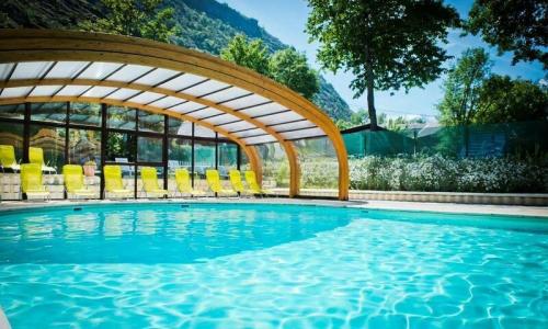 Urlaub in den Bergen Camping A la Rencontre du Soleil - Le Bourg d'Oisans - Draußen im Winter