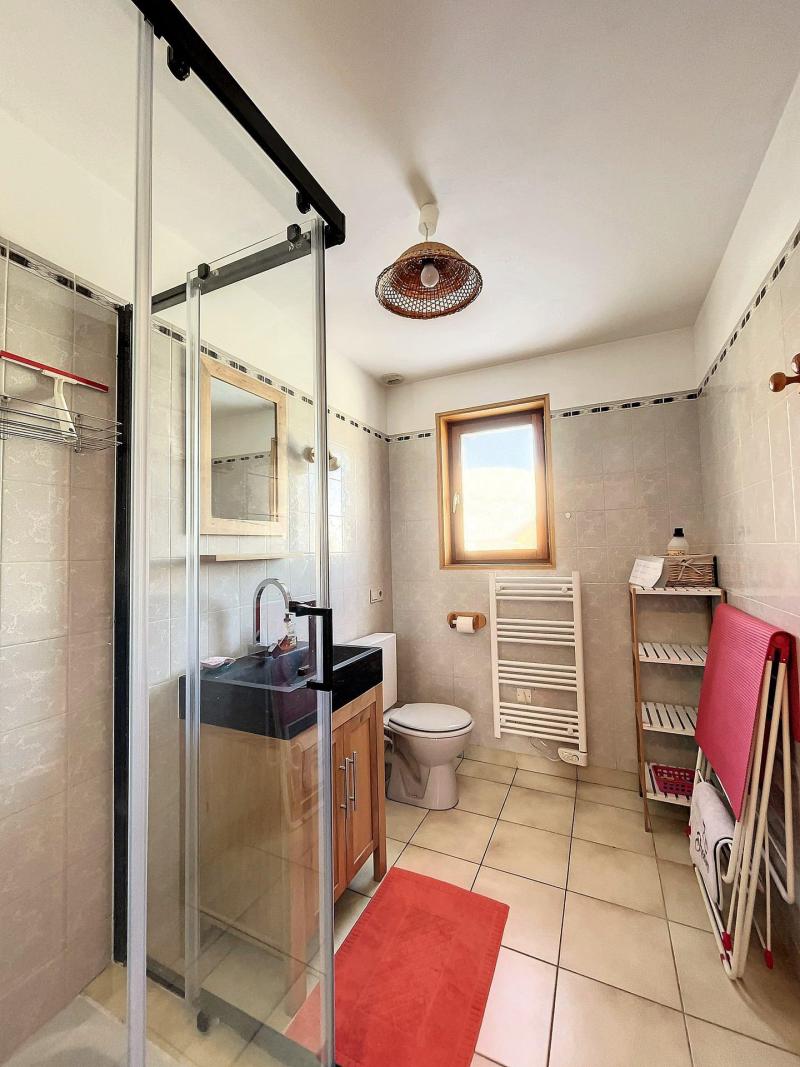 Soggiorno sugli sci Appartamento 3 stanze per 4 persone - Chalet les Airelles - Le Corbier - Bagno con doccia