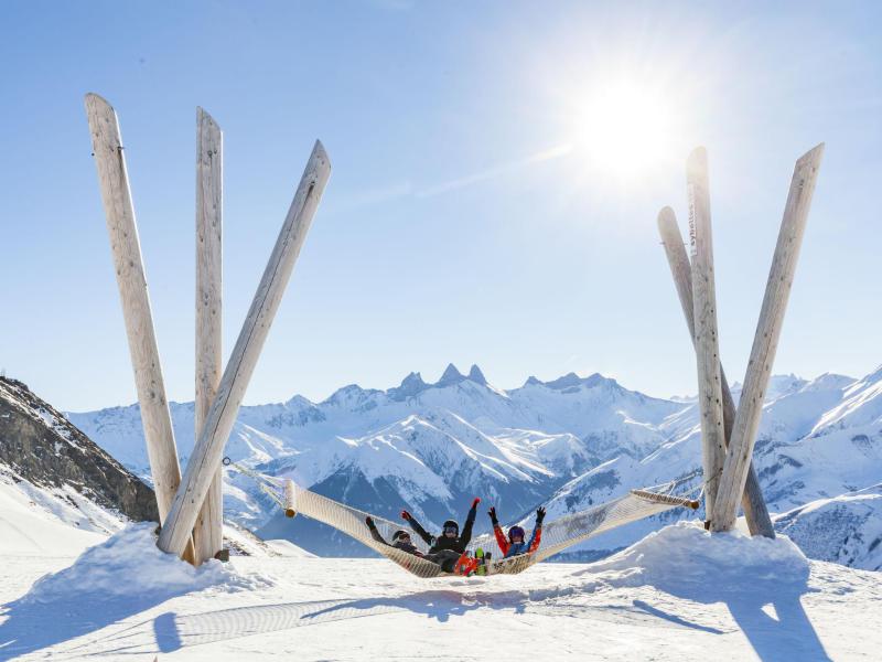 Location au ski Cosmos - Le Corbier - Extérieur hiver