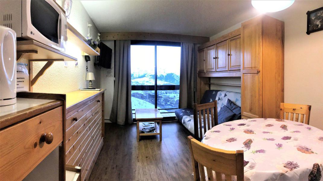 Rent in ski resort 2 room apartment 5 people (0405) - La Résidence Lunik Orion - Le Corbier
