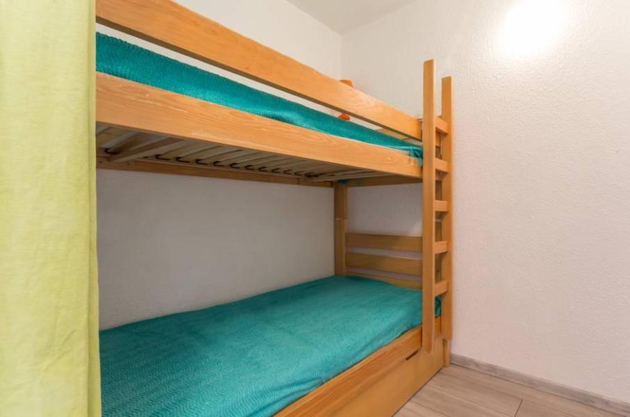 Wynajem na narty Apartament 2 pokojowy 6 osób (0909) - La Résidence Lunik Orion - Le Corbier - Alkowa