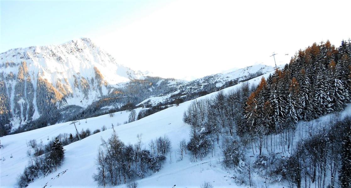 Location au ski Studio cabine 5 personnes (511) - La Résidence Vostok Zodiaque - Le Corbier - Extérieur hiver