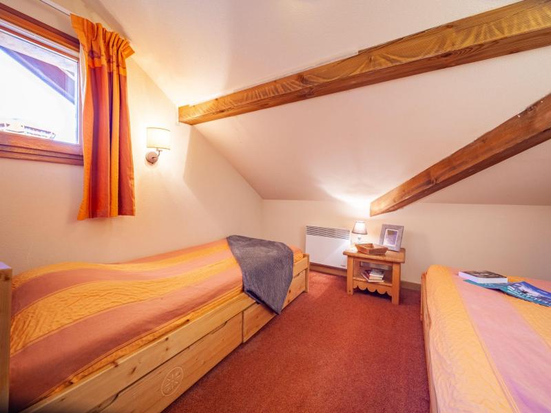 Rent in ski resort 4 room apartment 8 people (12) - Les Alpages du Corbier - Le Corbier - Bedroom