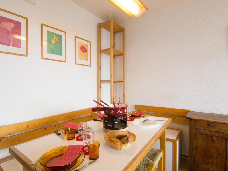 Ski verhuur Appartement 2 kamers 6 personen (35) - Pégase Phénix - Le Corbier - Woonkamer