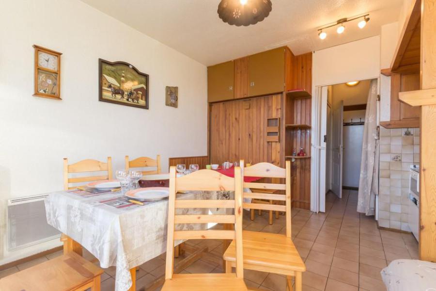 Ski verhuur Studio bergnis 4 personen (11) - Résidence Apollo - Le Corbier - Woonkamer