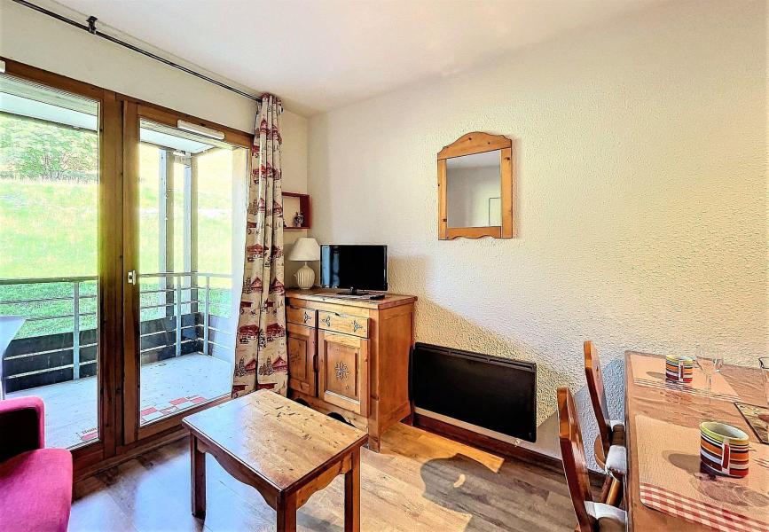 Skiverleih 2 Zimmer Appartement für 2-4 Personen (A23) - Résidence les Pistes - Le Corbier - Wohnzimmer