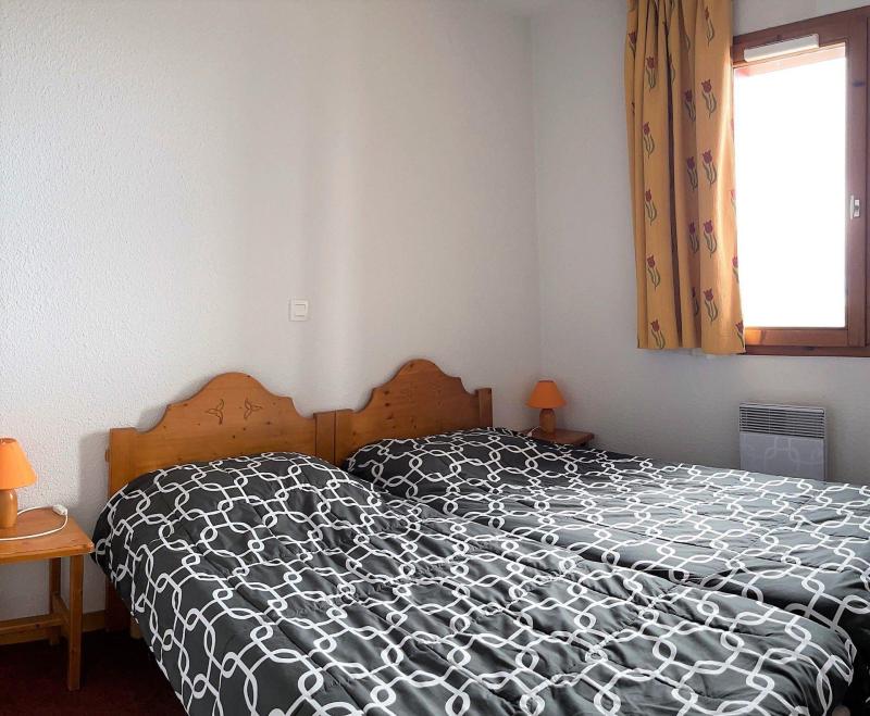 Rent in ski resort 2 room apartment 4 people (A20) - Résidence les Pistes - Le Corbier