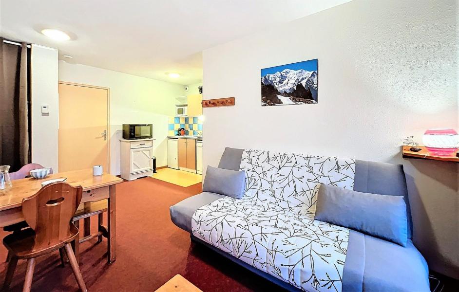 Rent in ski resort 3 room apartment 6 people (B56) - Résidence les Pistes - Le Corbier