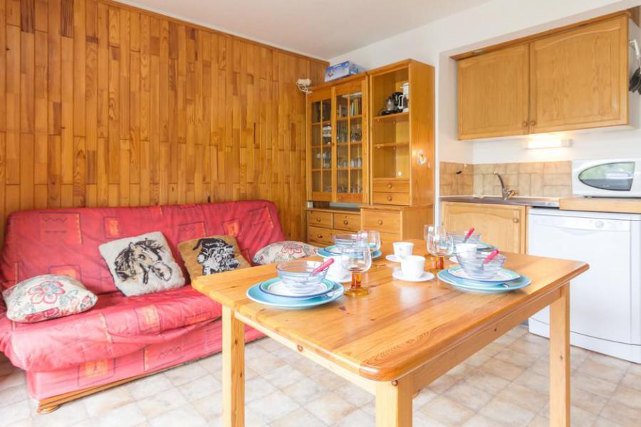 Rent in ski resort 3 room apartment 6 people (0906) - Résidence Zodiaque Vostok - Le Corbier - Living room