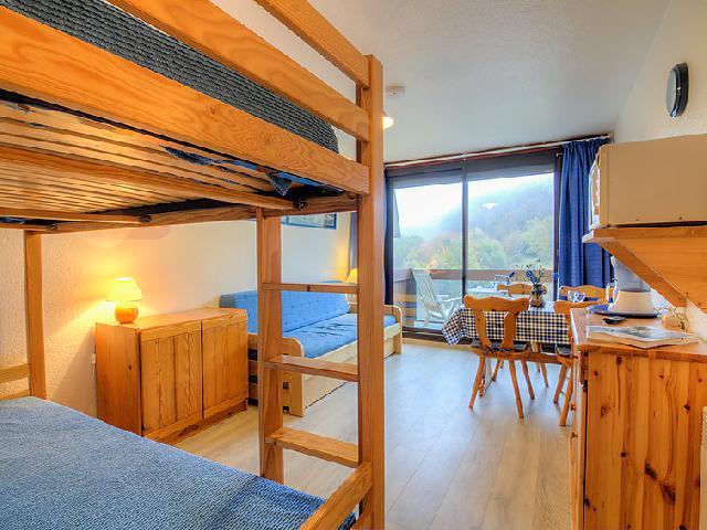 Rent in ski resort 1 room apartment 4 people (12) - Soyouz Vanguard - Le Corbier - Living room