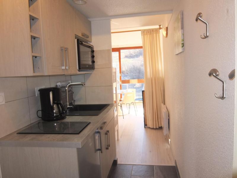 Rent in ski resort 1 room apartment 4 people (47) - Soyouz Vanguard - Le Corbier - Apartment