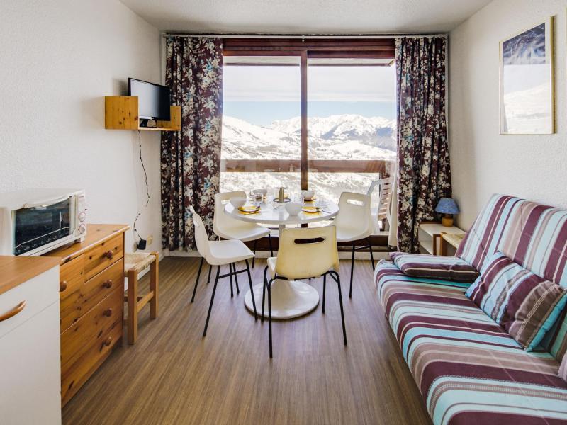 Rent in ski resort 1 room apartment 4 people (5) - Soyouz Vanguard - Le Corbier - Living room