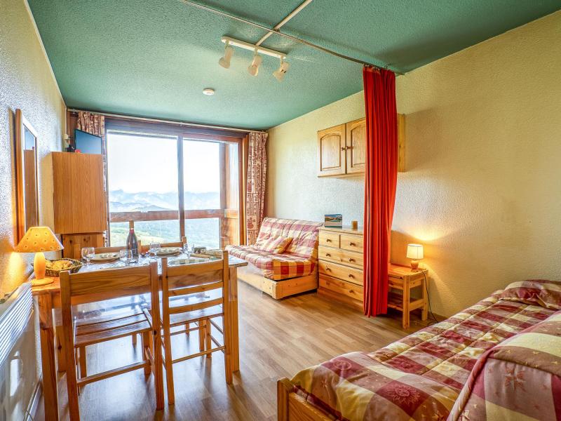 Rent in ski resort 2 room apartment 6 people (65) - Soyouz Vanguard - Le Corbier - Living room