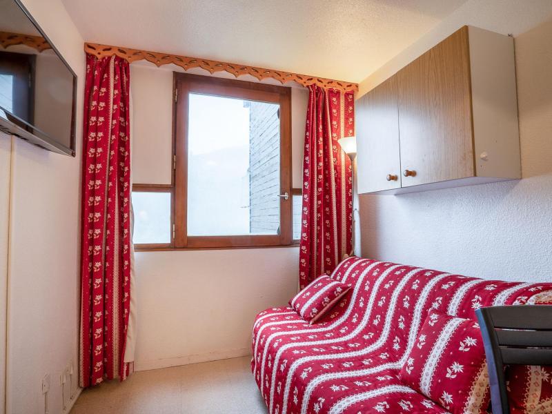 Rent in ski resort 1 room apartment 2 people (80) - Vostok Zodiaque - Le Corbier - Living room