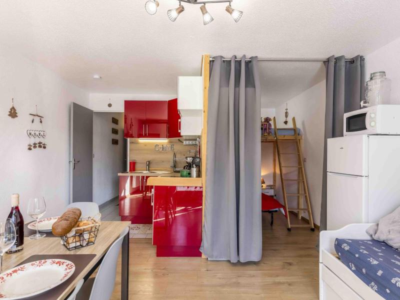 Rent in ski resort 1 room apartment 4 people (91) - Vostok Zodiaque - Le Corbier - Apartment