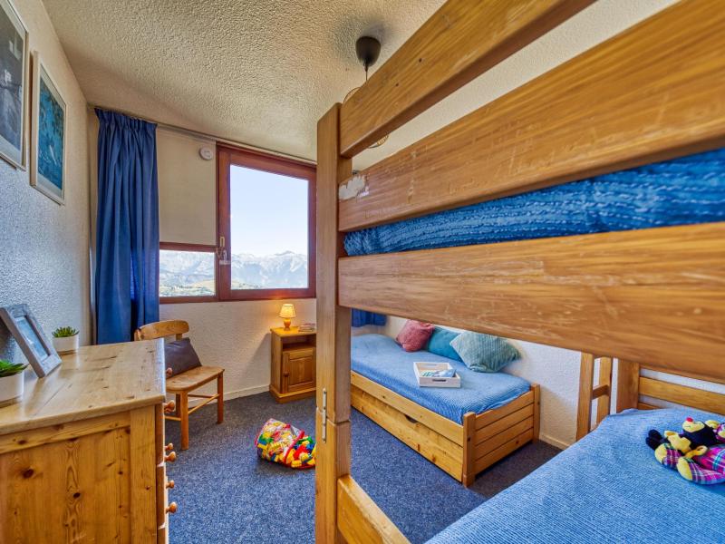 Rent in ski resort 2 room apartment 5 people (50) - Vostok Zodiaque - Le Corbier - Apartment