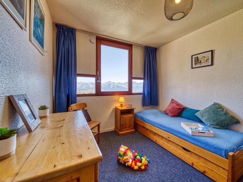 Rent in ski resort 2 room apartment 5 people (50) - Vostok Zodiaque - Le Corbier - Apartment