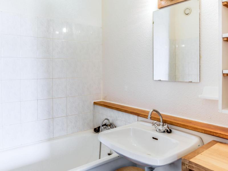 Rent in ski resort 3 room apartment 6 people (56) - Vostok Zodiaque - Le Corbier - Bathroom